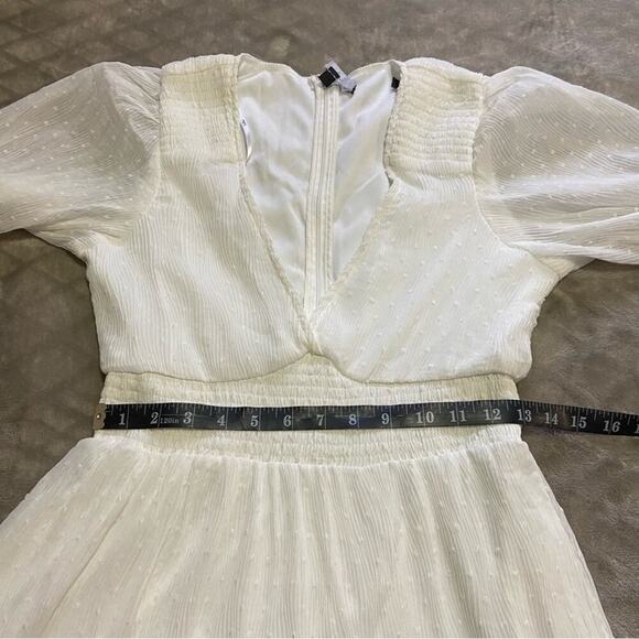 NWOT Lulus Tier to Please White Puff Sleeve Swiss Dot Midi Dress - Picture 7 of 9